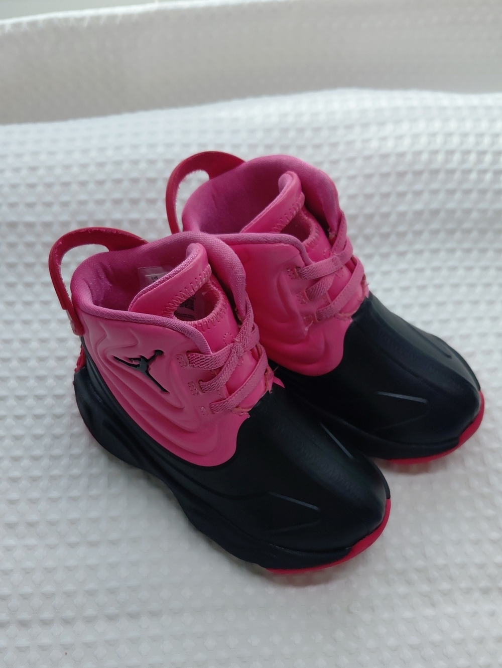 NIKE AIR JORDAN DRIP 23 GIRLS RAIN BOOT PINK BLACK SZ 8C